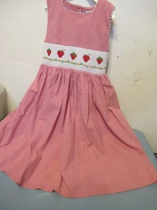 P56 Girls Size 6Y Carriage Boutiques Red Check Hand Smocked Dress Strawberrys - Picture 1 of 16