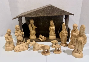 Vintage Hand Carved 14-Piece Olive Wood Nativity Scene Bethlehem With Crèche - Picture 1 of 23