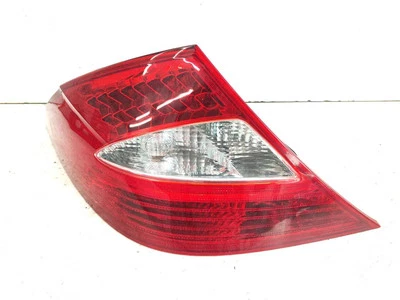 MB Mercedes-Benz CLS C219 2005 Guida a Sinistra 3.5 Posteriore Coda Faro 427121L Foto 1 de 4