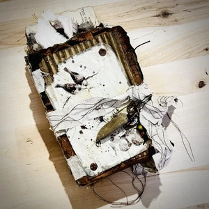 Grunge Dark Art Junk Journal Neutral Writing Art 6x4” 72 Pages Vintage Style - Picture 1 of 21