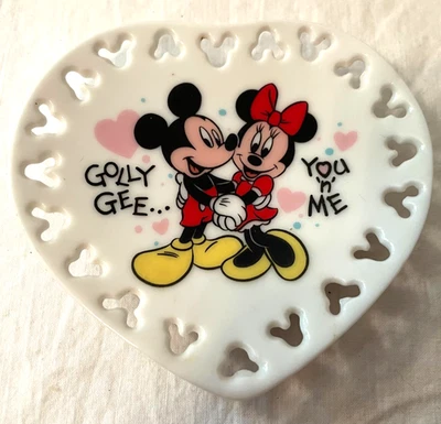 Disney Enesco "Golly Gee...You 'n Me" Plato en forma de corazón 3,25" Mickey Minnie Foto 1 de 3