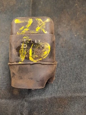 Kawasaki Ninja 900R ZX900A ZX10 1986 relé 058700-0890 Foto 1 de 3