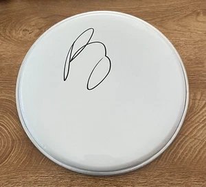 * PATRICK CARNEY * signed 10" drumhead * THE BLACK KEYS * 2 - Picture 1 of 2
