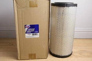 New Air Filter Carquest 42330 For CATERPILLAR,  CX180C CB534D CB534D 319D CB54 - Picture 1 of 4