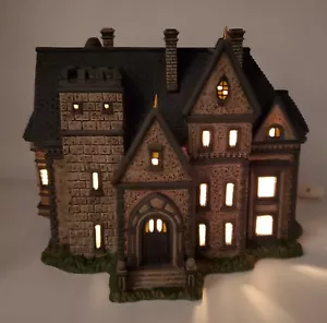 Departamento 56 DC Comics Village Batman Wayne Manor Bruce and Alfred 6002318 Departamento - Imagen 1 de 7