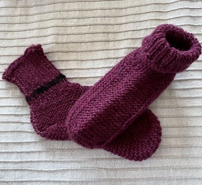 1 paar Handgestrickte dicke Socken Puschen Sofasocken Gr. 33 / 34 - Bild 1 von 4
