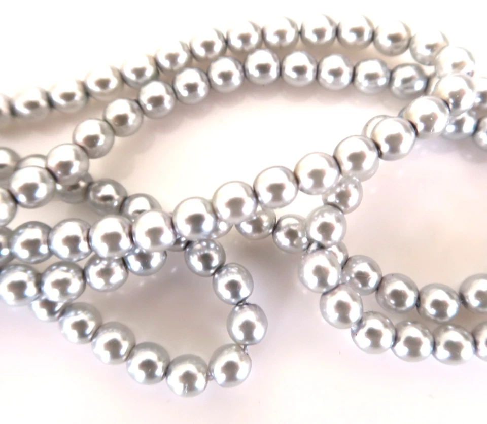 Tanzanite Silver Colour 4mm Round Czech Glass Pearl Polished Beads x 25 - Image 1 of 1