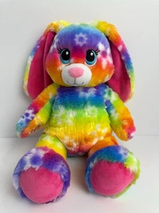 Build A Bear Workshop Flores Brillantes Arco Iris Tie Dye Flor Conejito Peluche A - Imagen 1 de 8