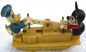 Coche de mano mecánico de Mickey Mouse y el Pato Donald Marx de los años 50 - Imagen 1 de 7