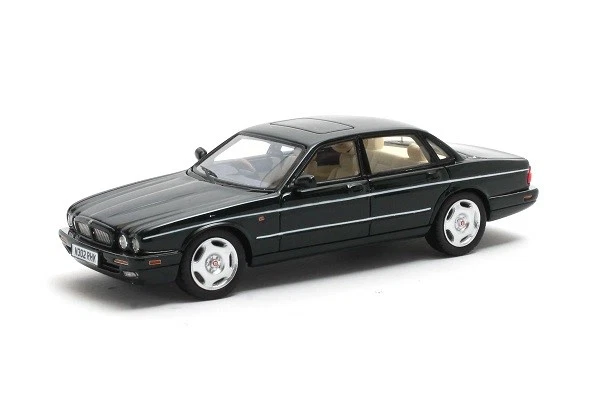 Matrix Jaguar XJR X300 1994-1997 Dark Gr 1:43 MX41001-273 - Bild 1 von 1