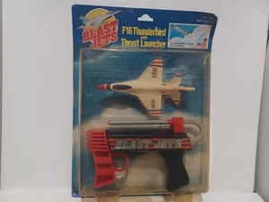 NEW NOS Vintage 80's 1989 Kenner Blast Jets F16 Thunderbird With Thrust Launcher - Picture 1 of 11