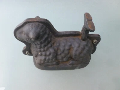 Gusseisen Backform Lamm Osterlamm zweiteilig massiv Eisen - alt / Antik - RAR - Bild 1 von 4