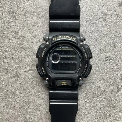 Mens Casio G-Shock 3232 Chronograph Alarm Backlight Digital Watch DW9052-1V B-O - Image 1 of 4