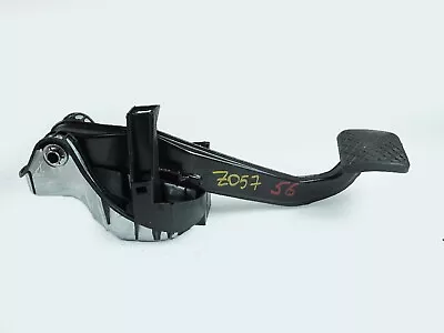 Mercedes Benz Clase E W212 2010-2013 pedal freno tope con soporte A2042902001 Foto 1 de 4
