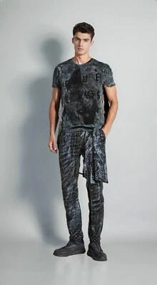 Cipo & Baxx Premium Alemania El futuro nos pertenece Camiseta Hombre Gris Estampado Mármol Foto 1 de 4