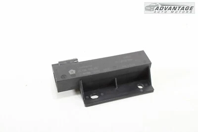 2015-2018 JEEP RENEGADE SMART UNIDADE MÓDULO DE CONTROLE DE ANTENA DE ENTRADA SEM CHAVE FABRICANTE DE EQUIPAMENTO ORIGINAL - Imagem 1 de 4