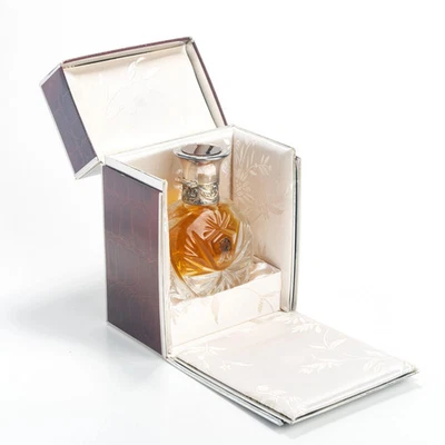 Perfume para mujer Safari de colección de Ralph Lauren 1 oz Foto 1 de 2