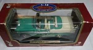 1:18 Diecast 1956 Chevrolet Bel Air Teal/White Road Legends - Picture 1 of 8