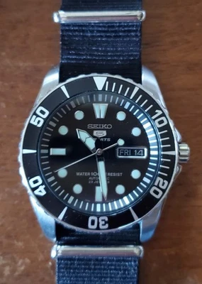 Reloj Automático SEIKO SNZF17 Sea Urchin 7S36-03C0 41mm Foto 1 de 4