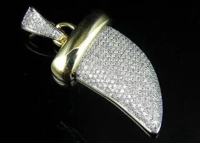 Мужской счастливый кулон-амулет круглой огранки 2 карата с покрытием из желтого золота 14 карат - Изображение 1 из 4