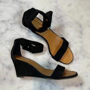 Chie Mihara Womens Ruala Black Suede Open Toe Ankle Strap Wedge Sandals Sz 38.5 - Picture 1 of 10