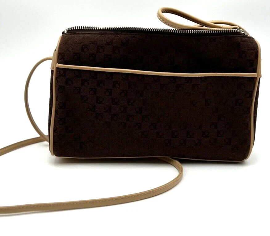 Bolsa de ombro vintage Liz Claiborne logotipo marrom monograma tiracolo vermelha interior - Imagem 1 de 4