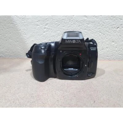 Minolta Dynax 300si 35mm SLR Film Camera LCD Display Autofocus Built-in Flash - Image 1 of 4