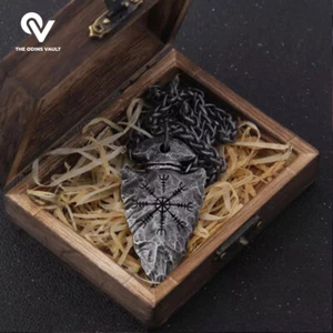 Viking Compass Pendant Vintage Rune Necklace,Nordic Viking Men Talisman UK Runes - Picture 1 of 24