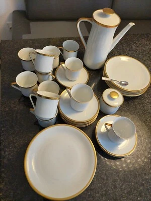 Thomas Germany Kaffeeservice 12 Gedecke mit Goldrand+Zuckerd./Milch+ Kaffeekanne - Bild 1 von 4