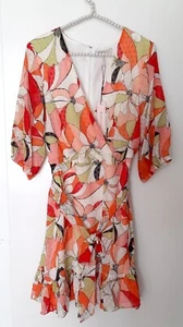 BCBGeneration Floral Mini Dress With Belt Size 12 NWT - Picture 1 of 11