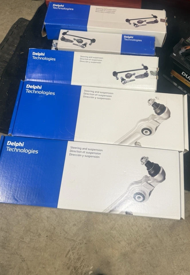 Kit de brazo de control delantero Audi Q5 2010 - Delphi (herrajes de repuesto OEM incluidos)  Foto 1 de 4