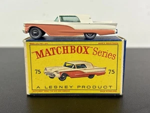 Matchbox No. 75A Ford Thunderbird - BRAND NEW - rare mid- blue base SPW - D box - Picture 1 of 16
