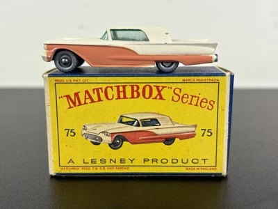 火柴盒编号 75A 福特 Thunderbird - 全新 - 罕见中蓝色底座 SPW - D 盒 — 第 1/4 张图片