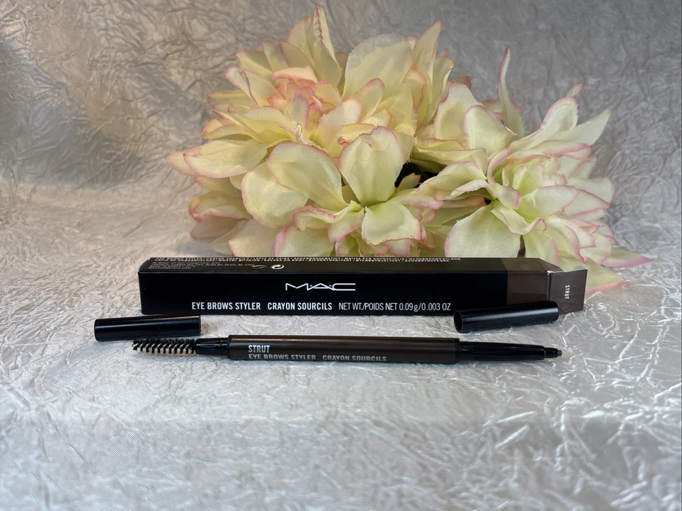MAC Eye Brows Styler Crayon Pencil Liner - STRUT - Full Size NIB Original FreeSh - Image 1 of 2