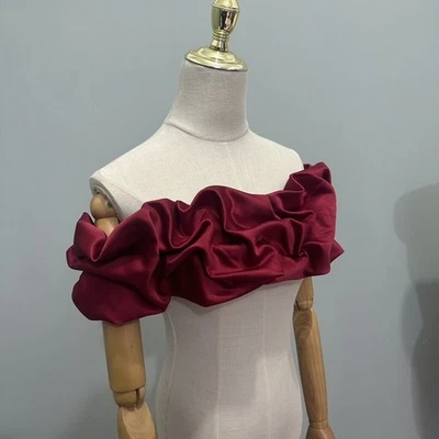 Mangas de boda desmontables marfil para novia encubrimiento de graduación chal de boda de un hombro Foto 1 de 4