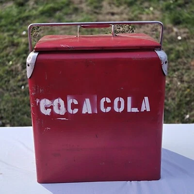 Progress Frigorifero Co Metal Cooler Verniciato Rosso "Coca Cola" Louisville Ky anni 50 - Immagine 1 di 4