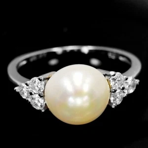 925 STERLING SILVER RING NATURAL WHITE PEARL ROUND 9 MM. & CZ GEMSTONE SIZE 8.25 - Picture 1 of 6