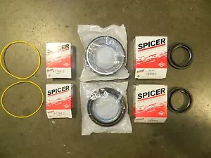INNER KNUCKLE DUST SEAL KIT FORD HUB F350 F250 DANA 50 60 2001 2002 4X4 FRONT - Picture 1 of 3