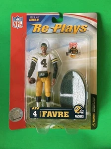 BRETT FAVRE 2006 G B PACKERS GRACELYN TOYS RE-PLAYS NFL FOOTBALL ACTION FIGURE  - Picture 1 of 6