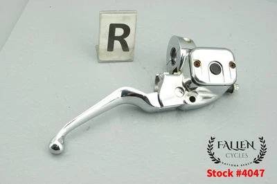 2001 Harley Electra Glide 11/16" Front Brake Master Cylinder CHROME #4047 - Image 1 of 4