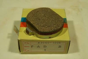NEW OEM KAWASAKI FRONT BRAKE PAD B 43050-1005 - Foto 1 di 1