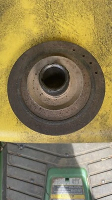 Land Rover Discovery 2 crank shaft  pulley LHG000060   (harmonic balancer Foto 1 de 2