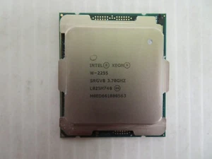 Intel Xeon W-2255 W-Series 3.7GHz 19.25MB 8 GT/s LGA2066 CPU SRGV8 - Bild 1 von 1
