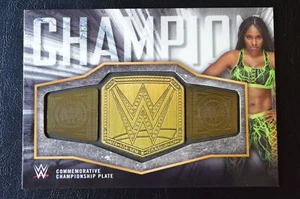 2018 Topps WWE Women's Division Championship Relics Naomi/199 - Imagen 1 de 2