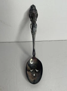 Cuchara de servir perforada clásica victoriana 1881 Rogers Oneida Ltd - Imagen 1 de 2