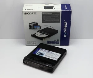 GRABADORA DE DVD SONY VRD-P1 EN CAJA DVDIRECT EXPRESS DISCO DE UN TOQUE GRABAR DVD-RW DVD+RW - Imagen 1 de 5