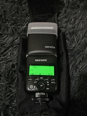 On-camera Speedlite Flash Neewer NW420-s - Image 1 of 4