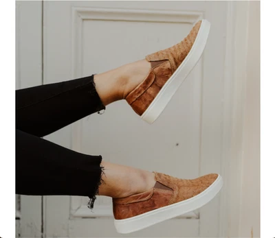 Sundance Tooled Vegan Leather Flats 38 Slip On Loafers Cognac Brown Preppy Fall - Image 1 of 4