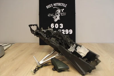 2007 07 08 Yamaha YZF R1 R-1 SUBQUADRO TRASEIRO TRASEIRO SUBQUADRO LANTERNA TRASEIRA - Imagem 1 de 4