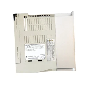 NUEVO Servo Drive Yaskawa SGDS-30A12A En Stock Envío Vía DHL/UPS/Fedex - Imagen 1 de 6